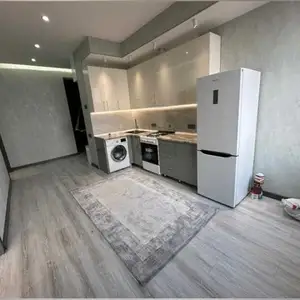 2-комн. квартира, 9 этаж, 62м², Сино. 102мкр