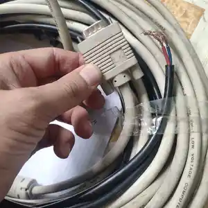 Кабель VGA и кабель питания