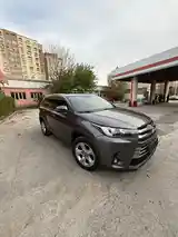 Toyota Highlander, 2017-5