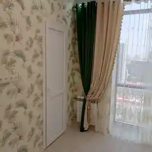 2-комн. квартира, 15 этаж, 60м², Парламент