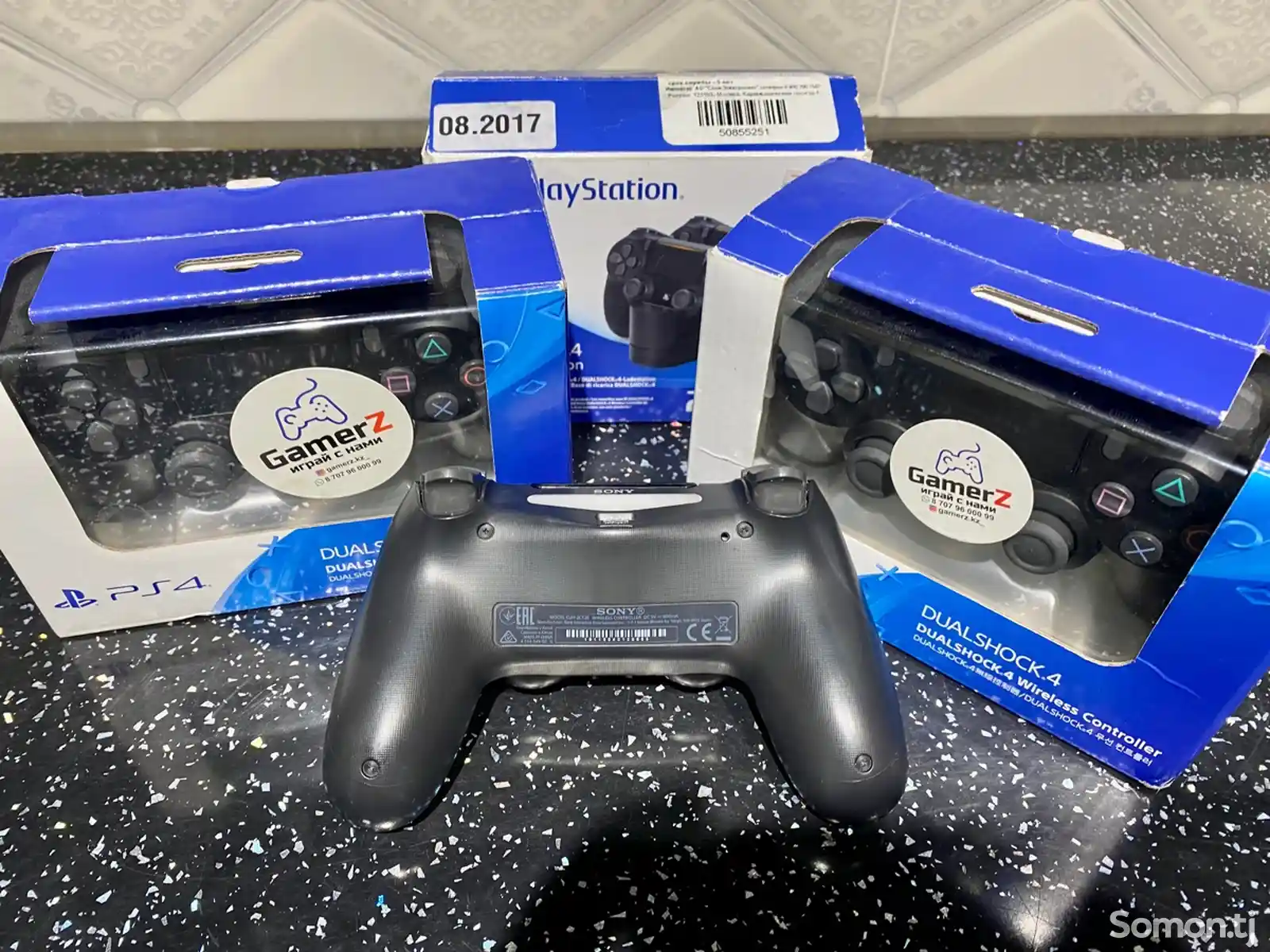 Джойстик DualShock-4