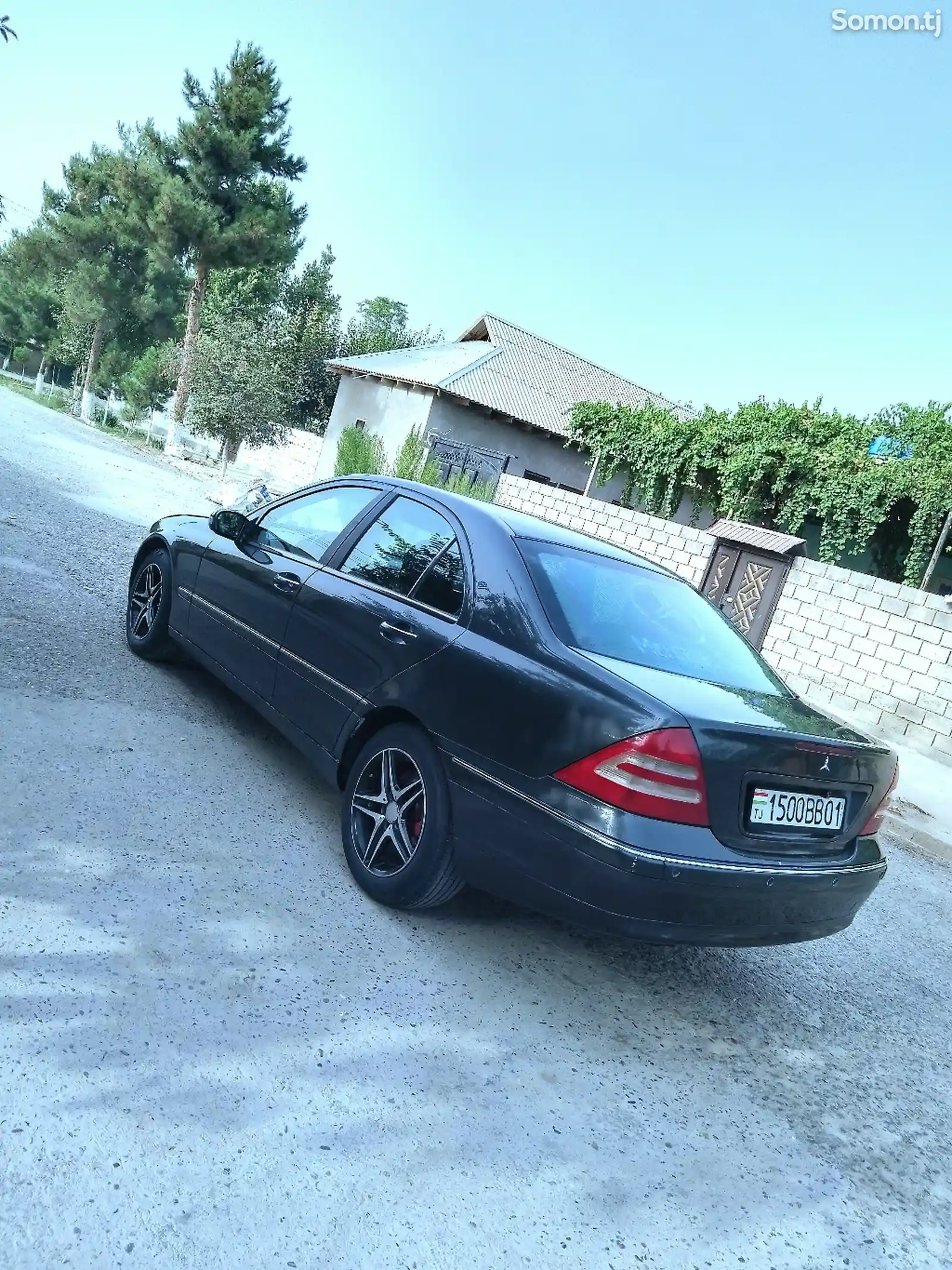 Mercedes-Benz E class, 2002-3