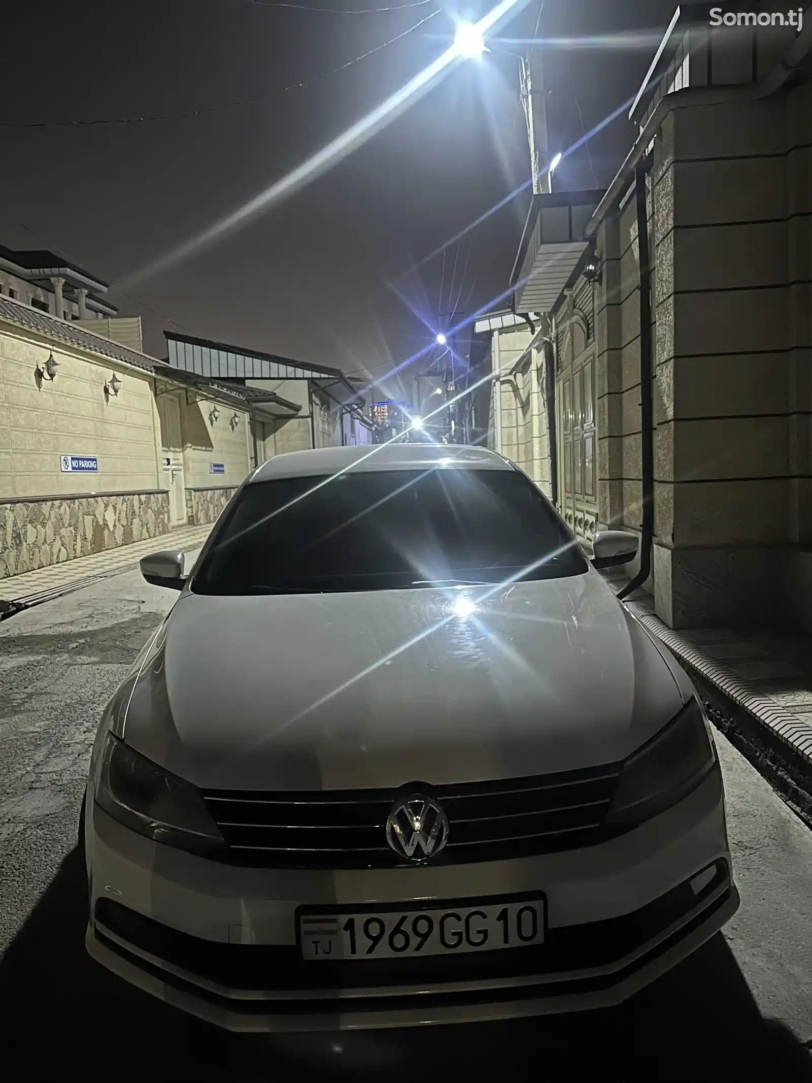 Volkswagen Jetta, 2014-1