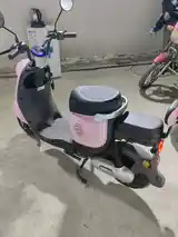 Скутер Moped Suzuki-2