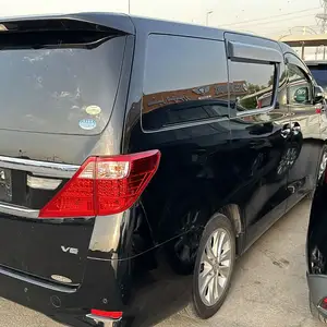 Toyota Alphard, 2014