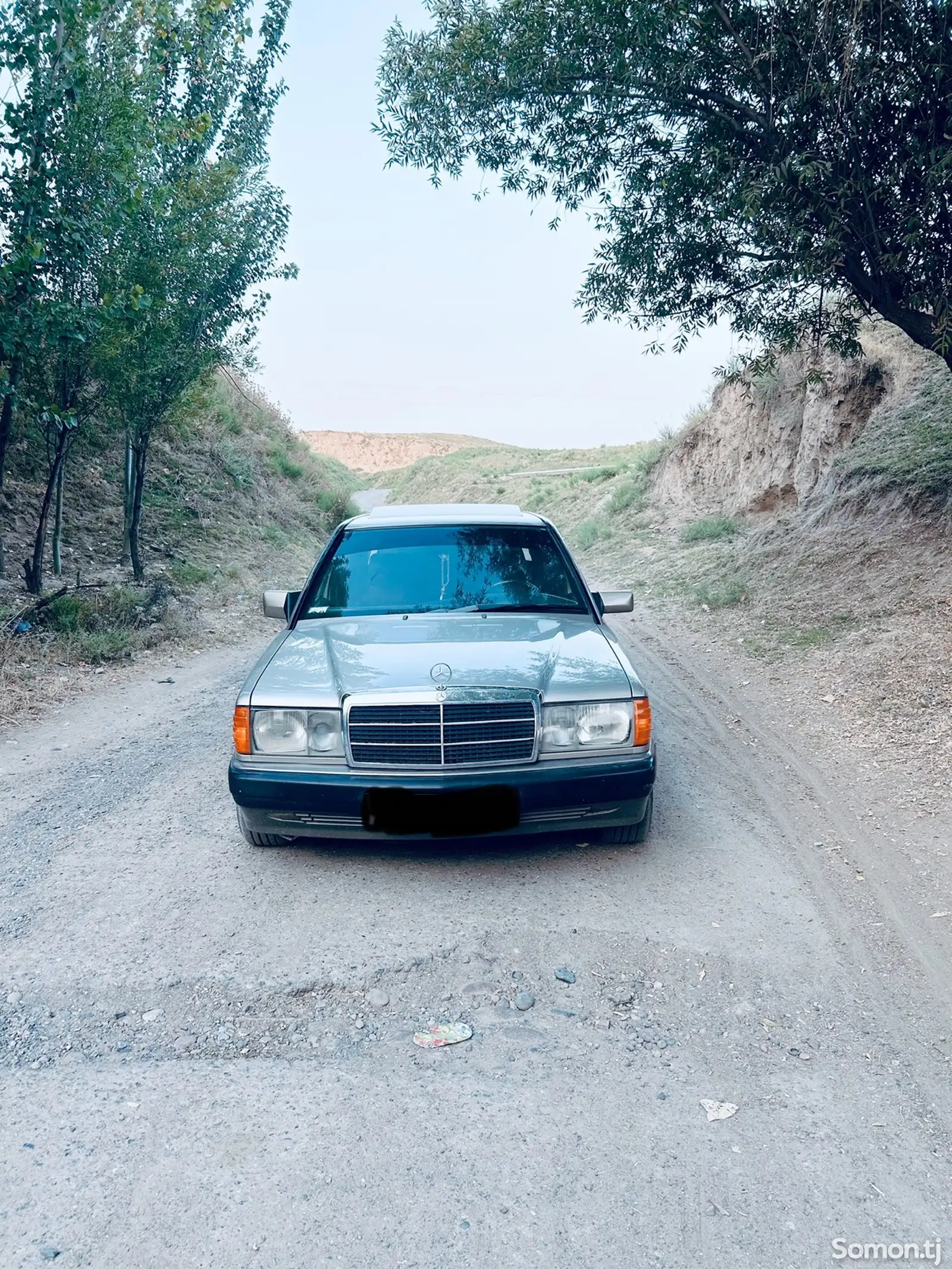 Mercedes-Benz W124, 1990-1