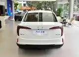 Hongqi E-QM5, 2024-5