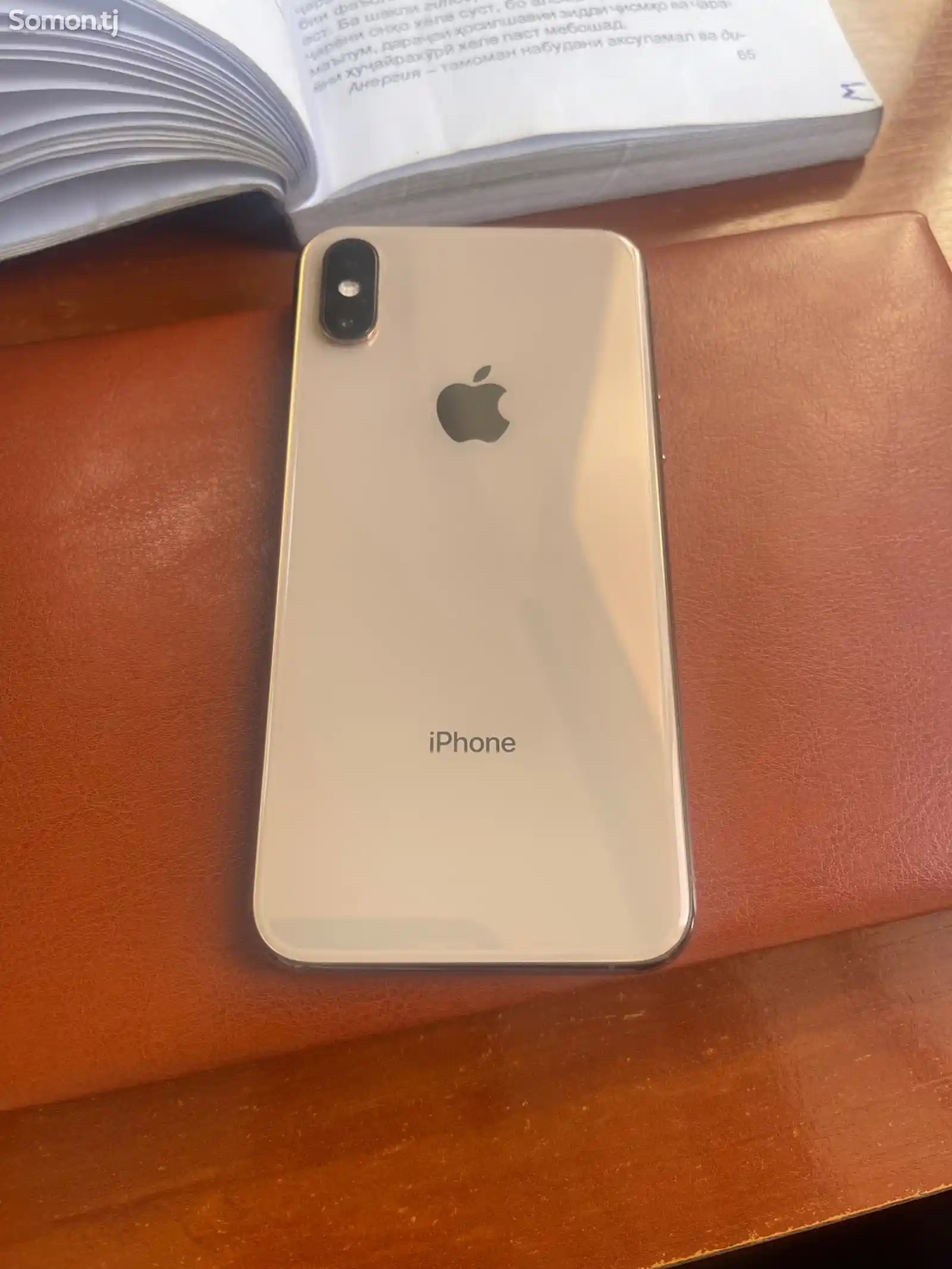 Apple iPhone Xs, 64 gb, Gold-2