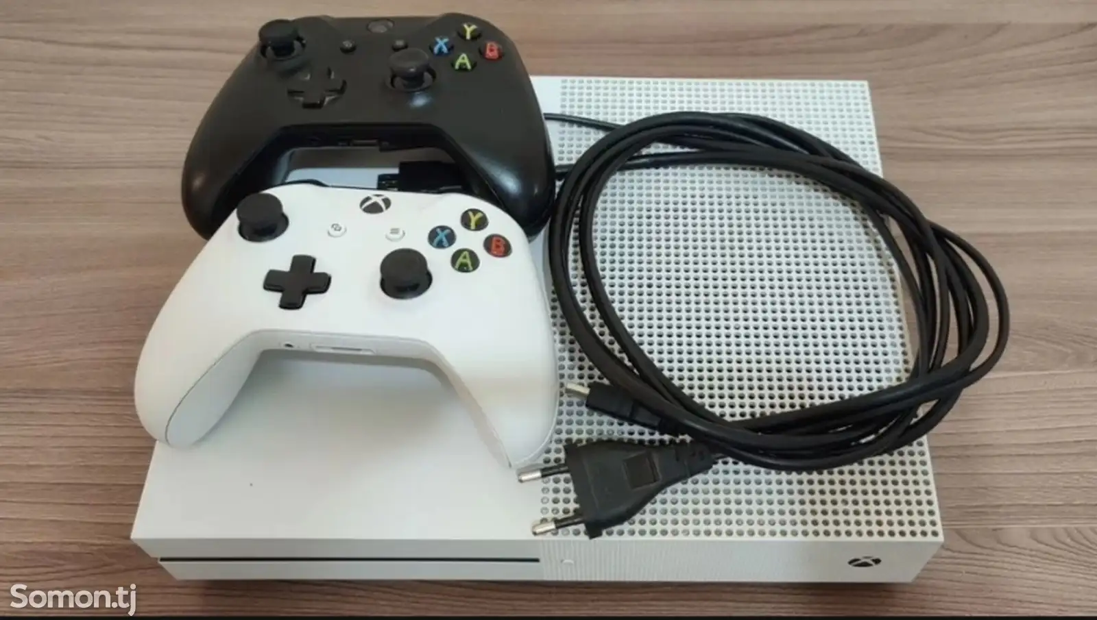 Игровая приставка Xbox One S