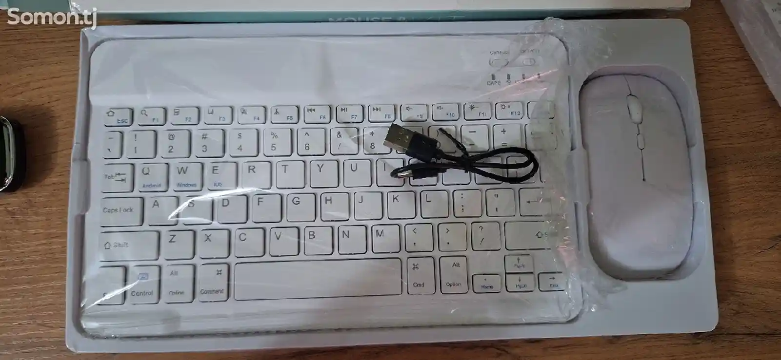 Мышь и клавиатура Bt-4