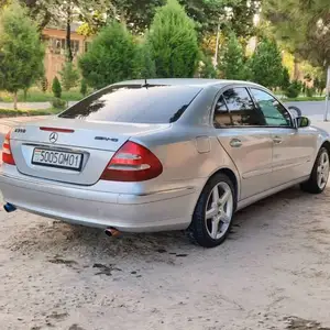 Mercedes-Benz E class, 2002