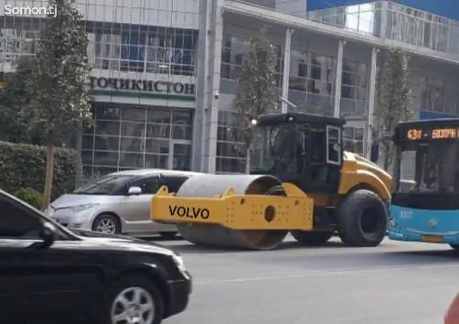 Каток Volvo 22 тонна в аренду-5