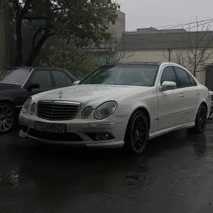 Mercedes-Benz E class, 2009