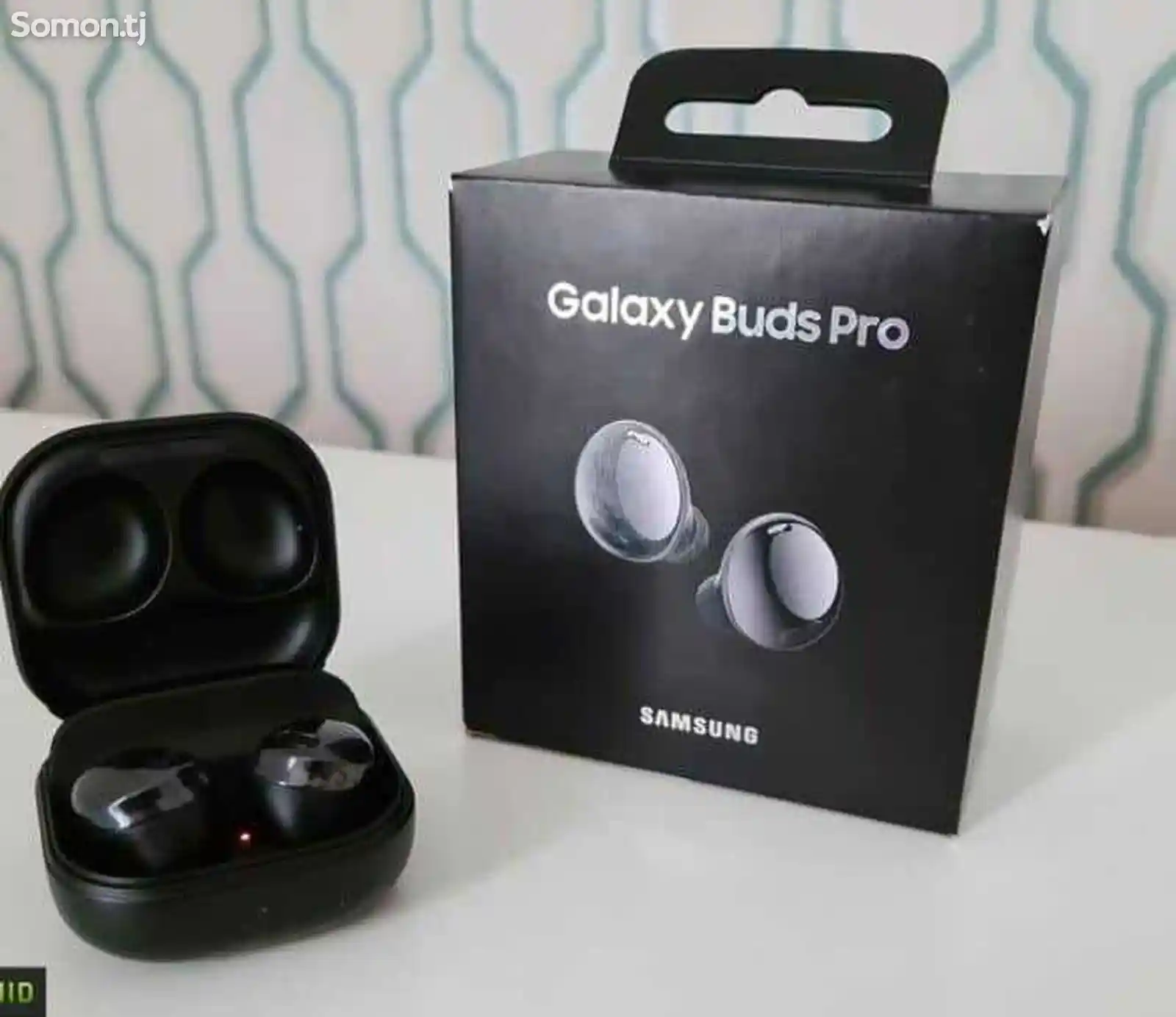 Беспроводные наушники Samsung Galaxy Buds Pro-1