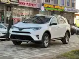 Toyota RAV 4, 2015-2