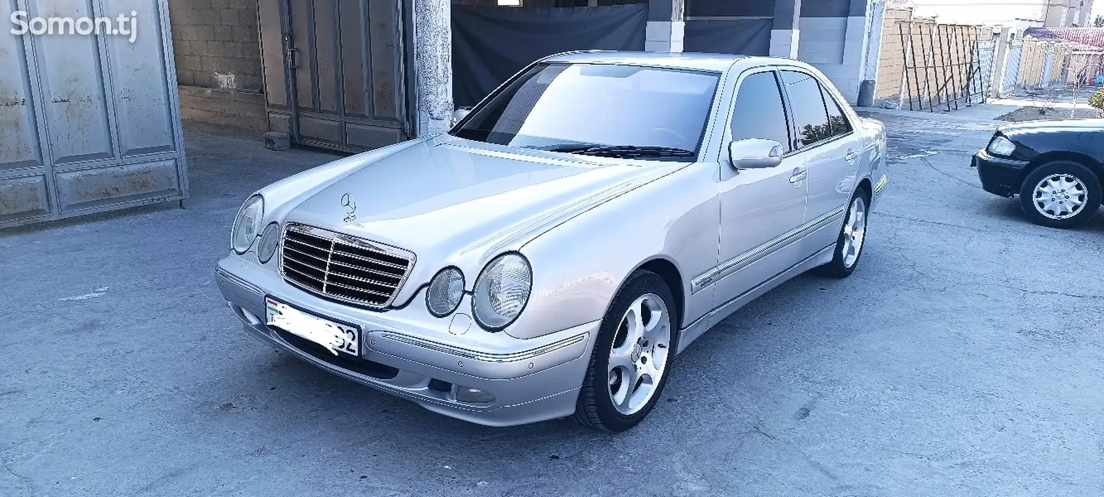 Mercedes-Benz E class, 2000-1