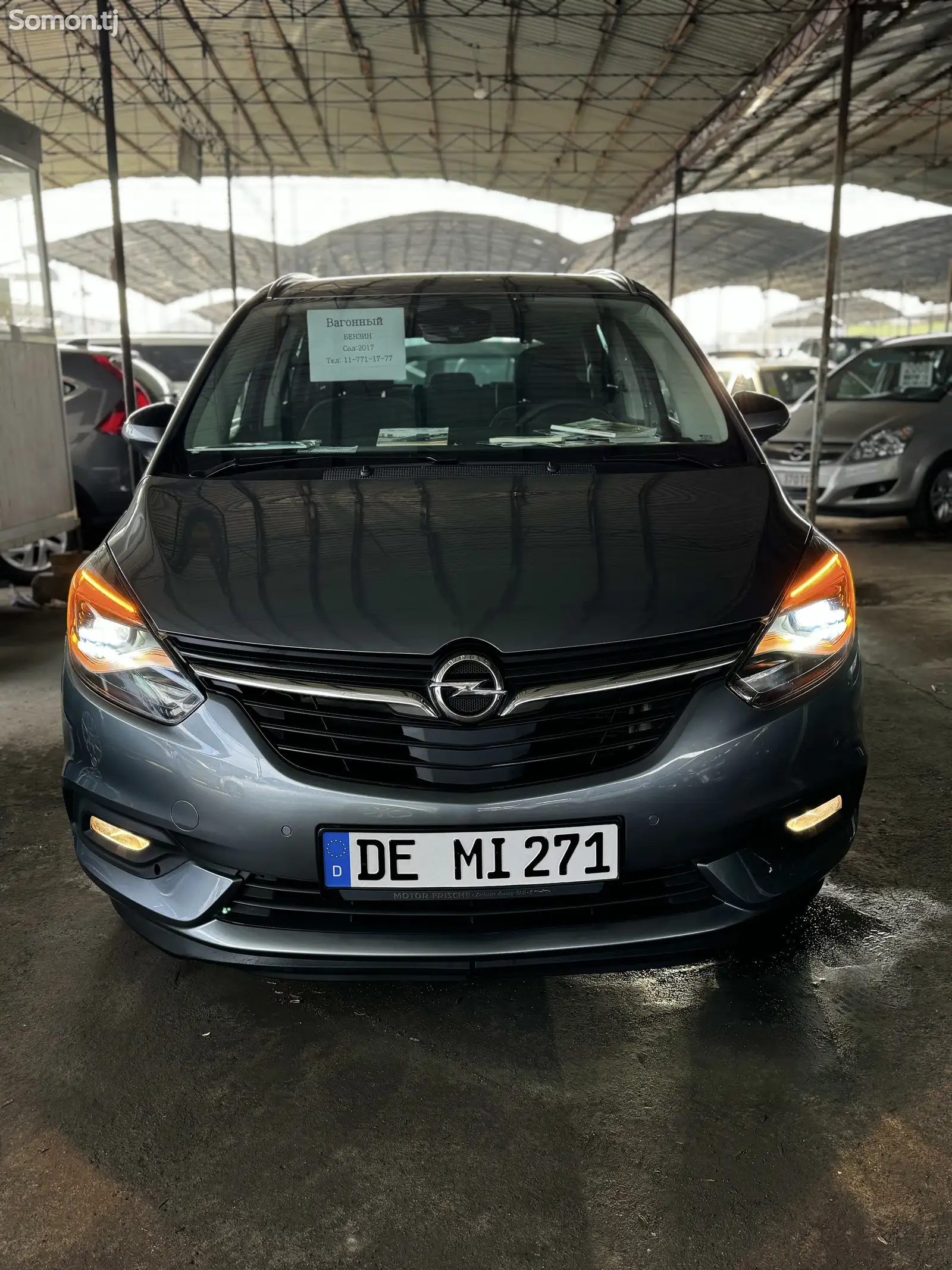 Opel Zafira, 2017-1