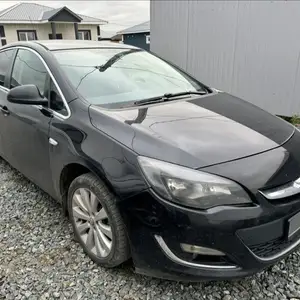 Opel Astra J, 2013