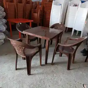 Стол со стульями 4 персон
