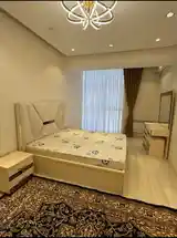 3-комн. квартира, 15 этаж, 138м², Сомонӣ-8