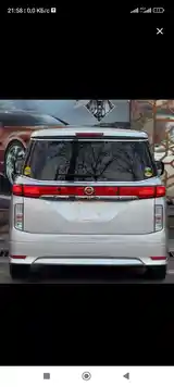 Nissan Elgrand, 2014-2