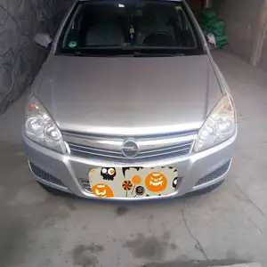 Opel Astra H, 2008