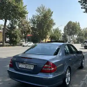 Mercedes-Benz E class, 2004