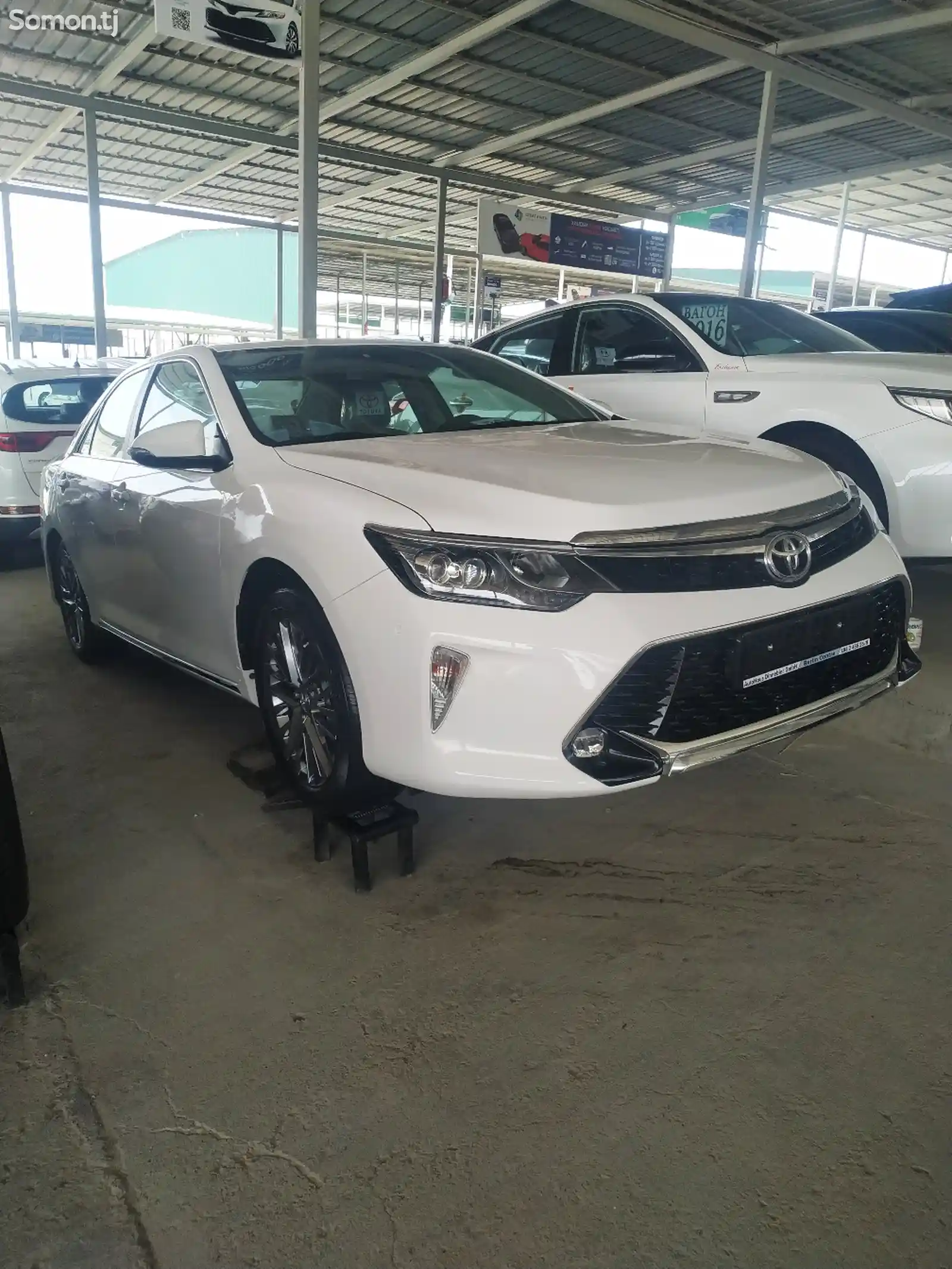 Toyota Camry, 2012-1