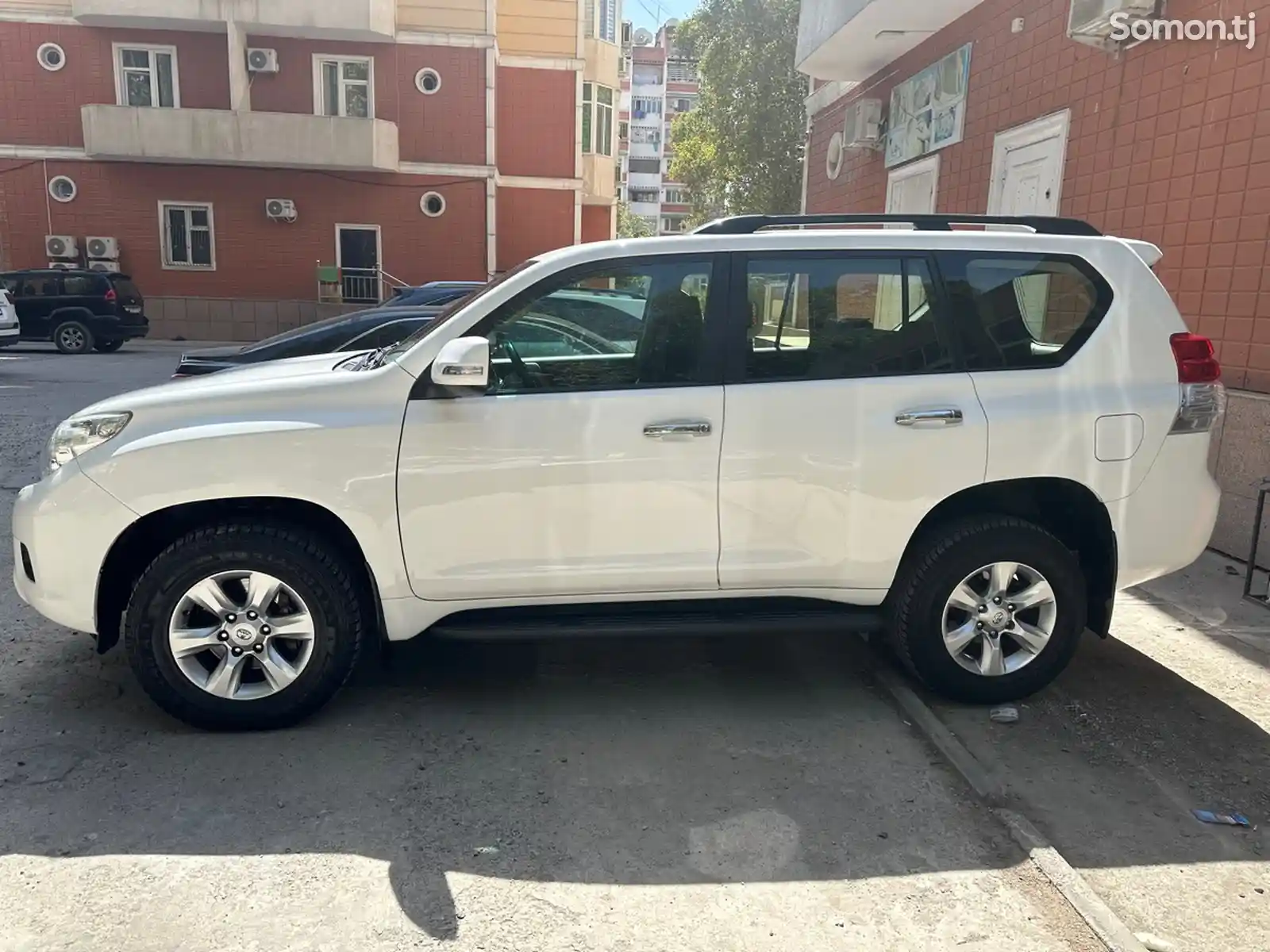 Toyota Land Cruiser Prado, 2013-3