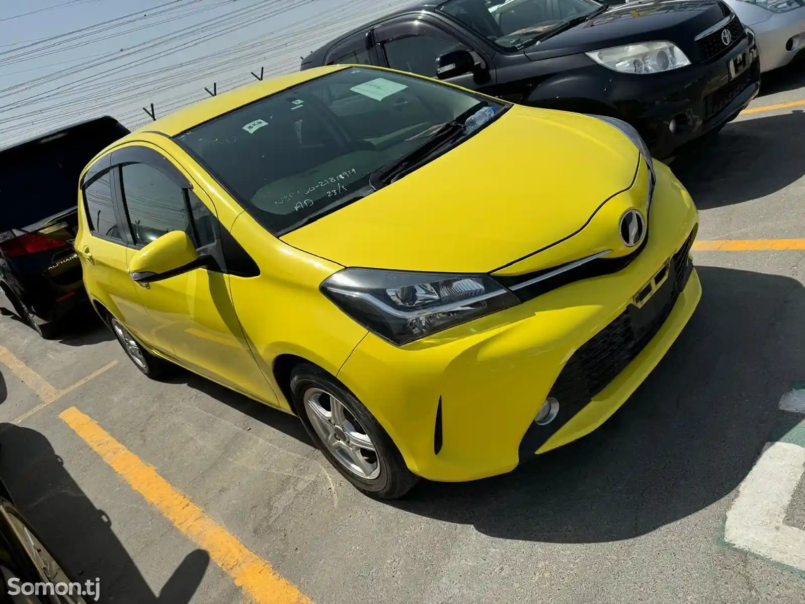 Toyota Vitz, 2015-8