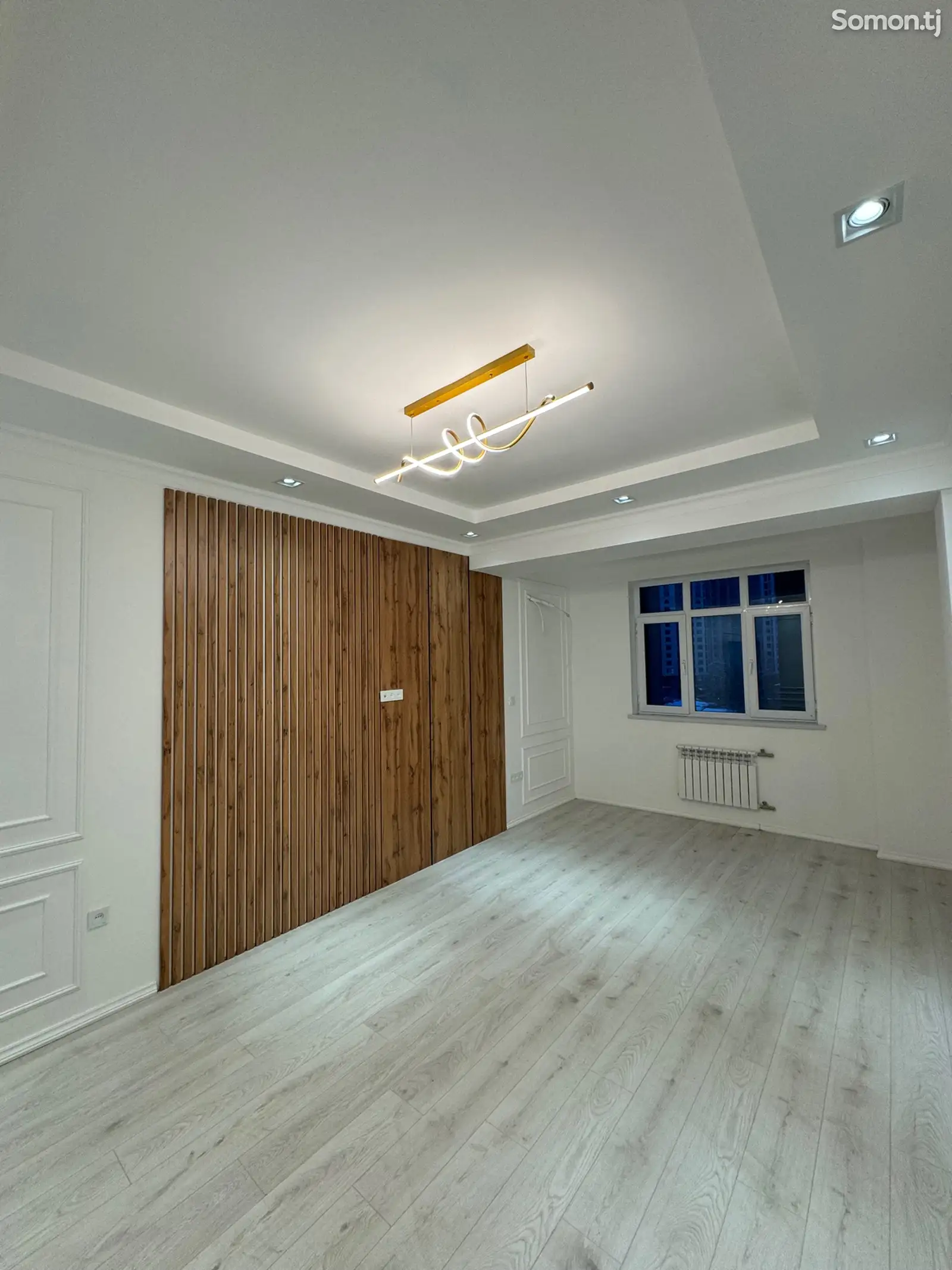 3-комн. квартира, 5 этаж, 118 м², Овир-1