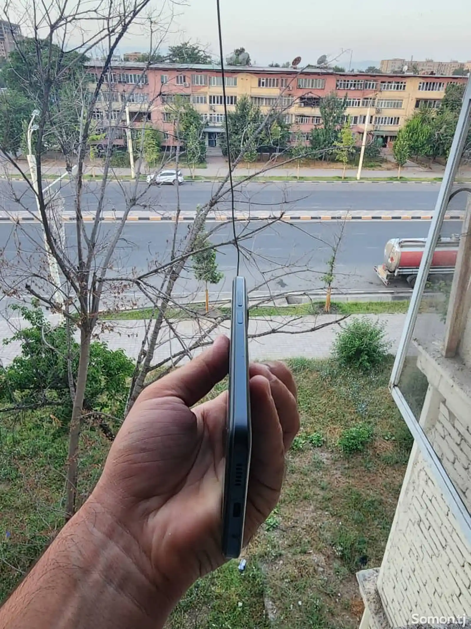 Телефон Xiaomi-3