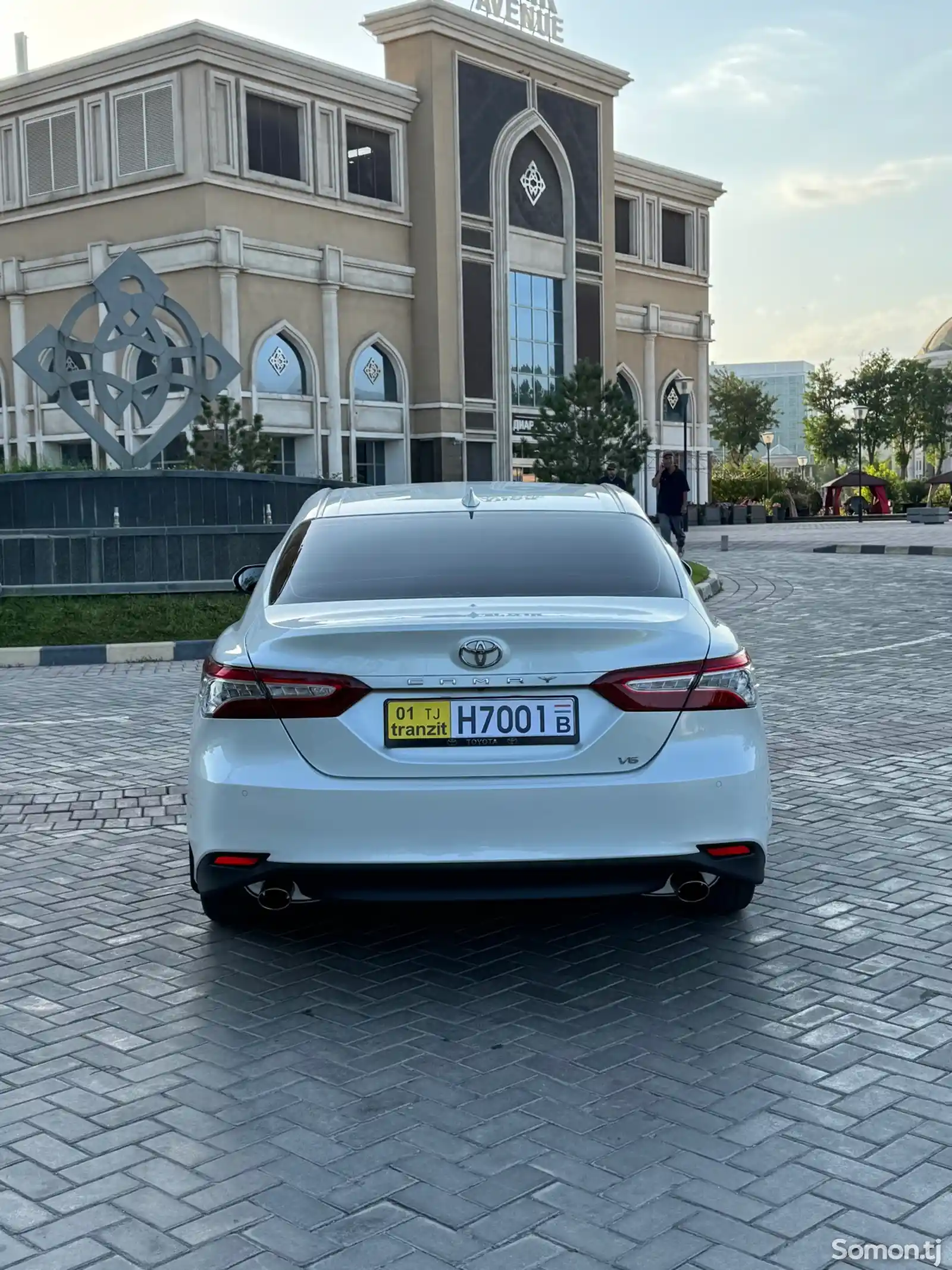 Toyota Camry, 2019-5