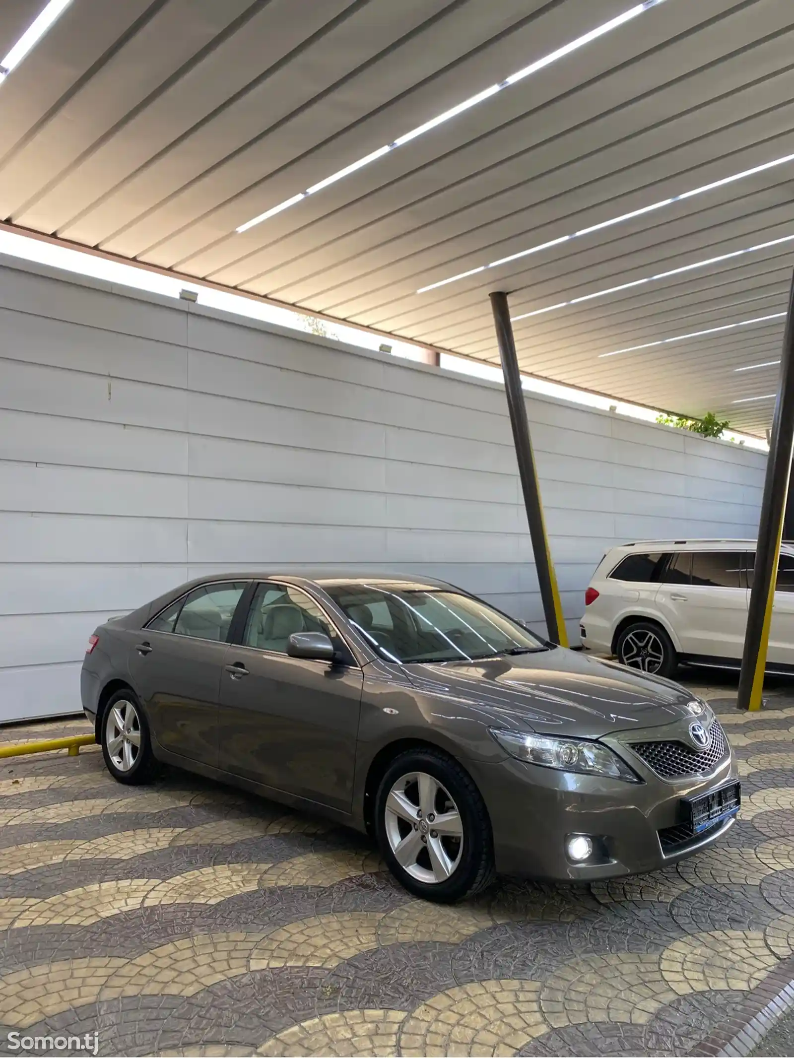 Toyota Camry, 2011-3