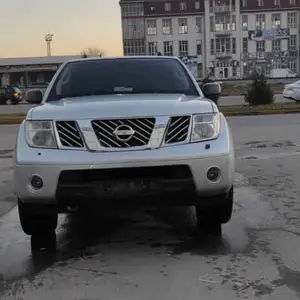 Nissan Pathfinder, 2007