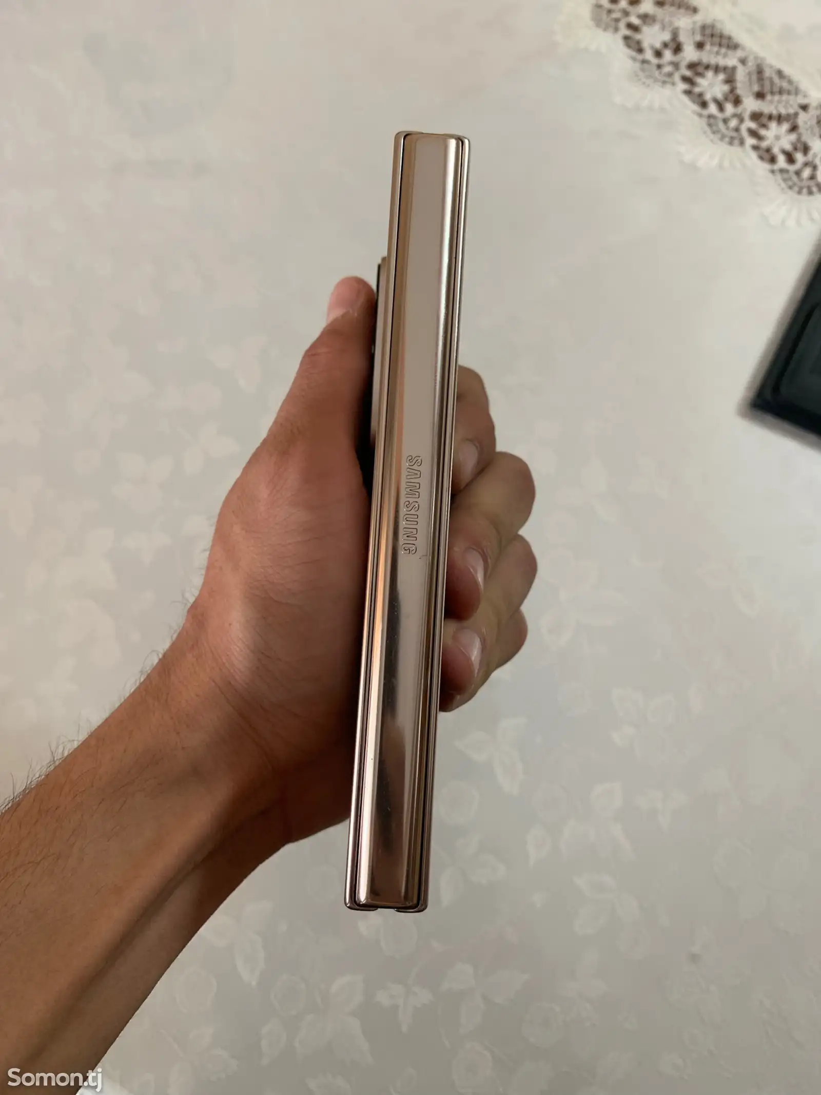 Samsung Galaxy Z Fold 4-4