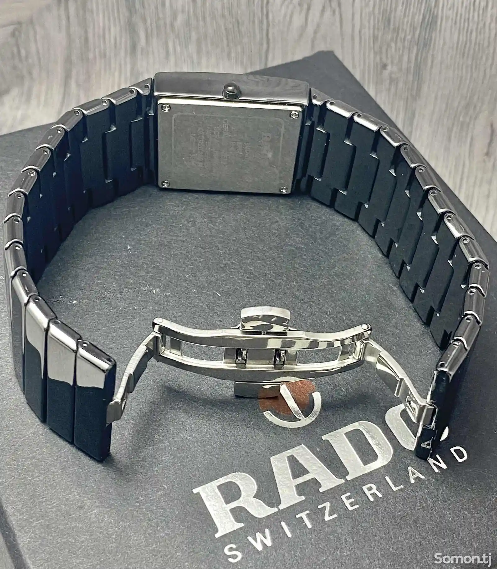 Часы Rado-9