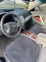 Toyota Camry, 2011-4