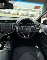 Toyota Camry, 2018-12