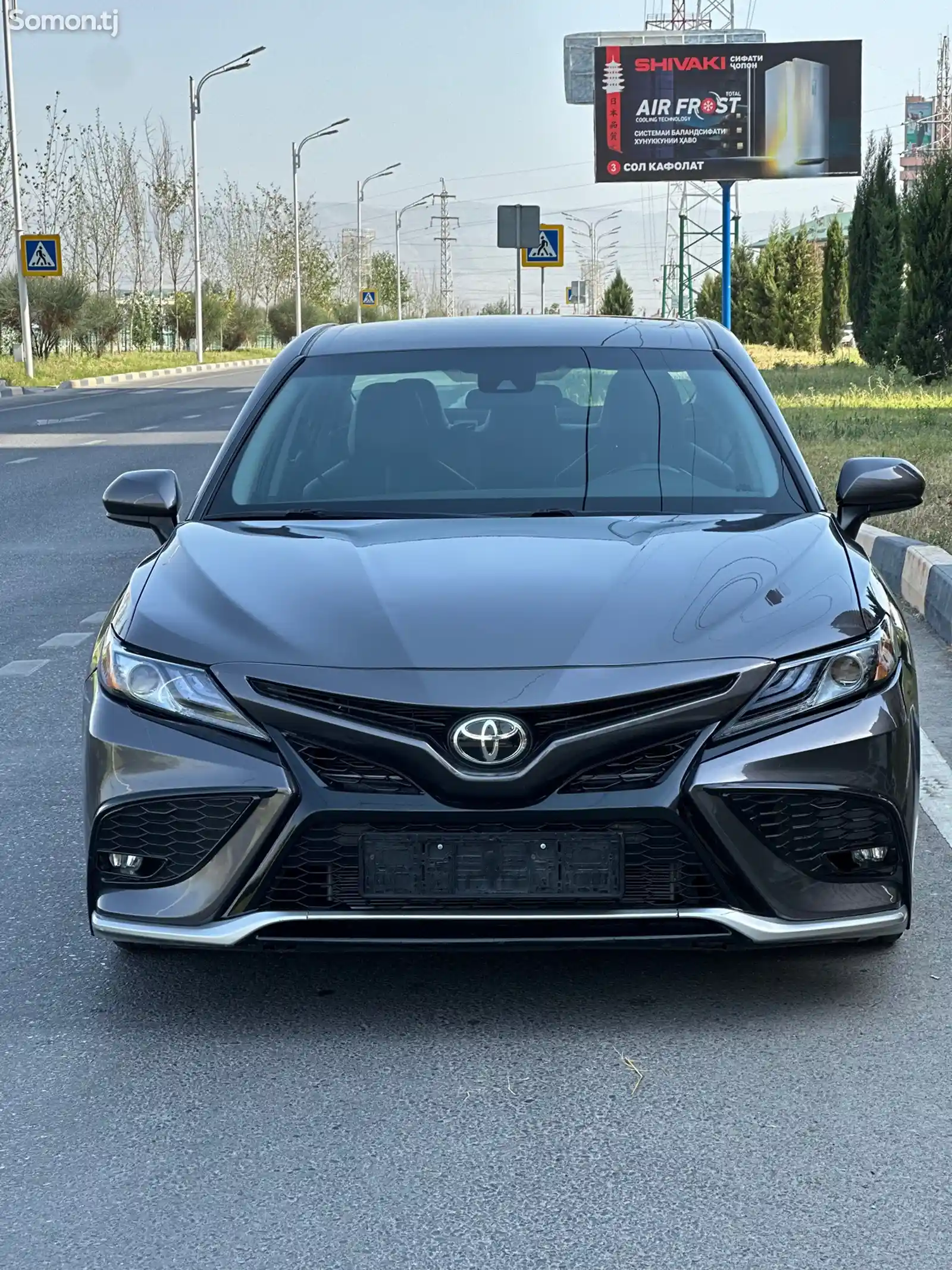 Toyota Camry, 2020-1