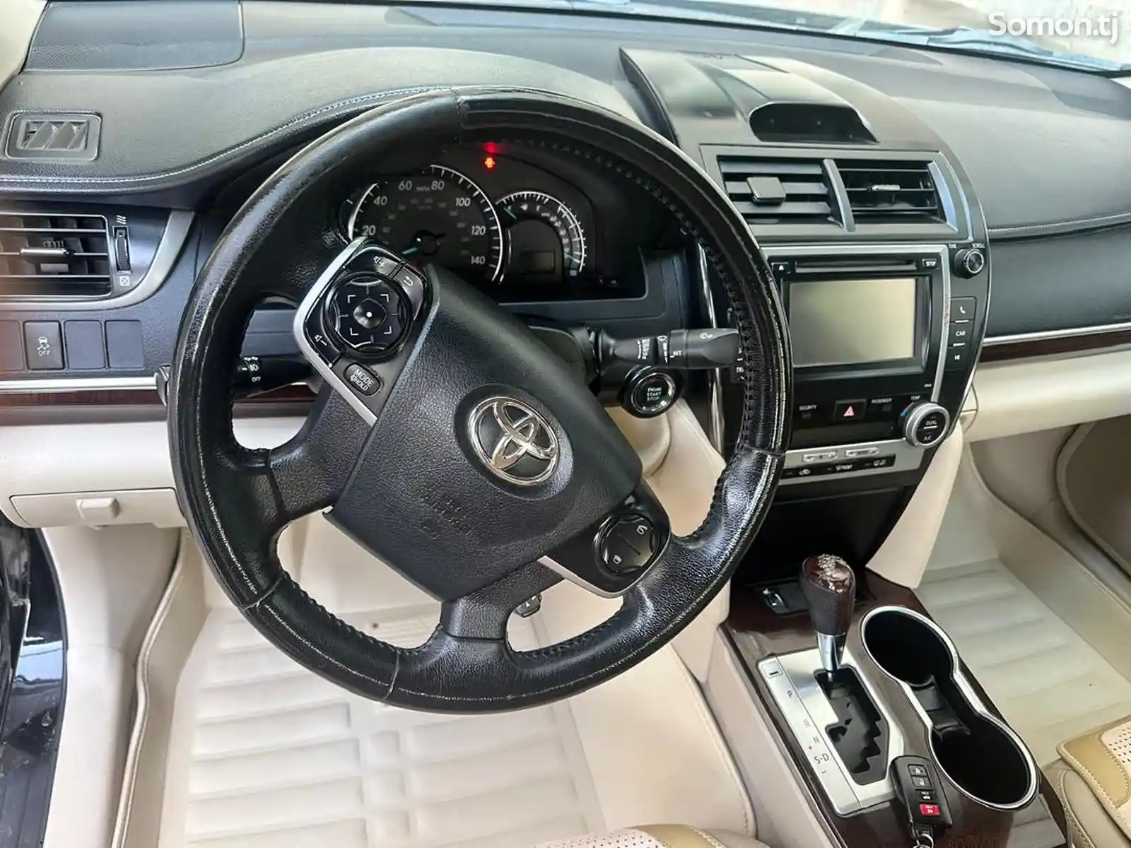Toyota Camry, 2013-11