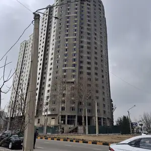 2-комн. квартира, 17 этаж, 130 м², 92мкр