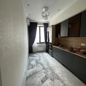 2-комн. квартира, 5 этаж, 45м², Сомони