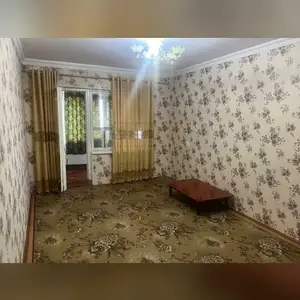 2-комн. квартира, 3 этаж, 55м², шелкокомбинат