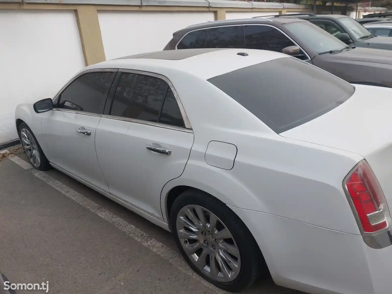 Chrysler 300C, 2013-3