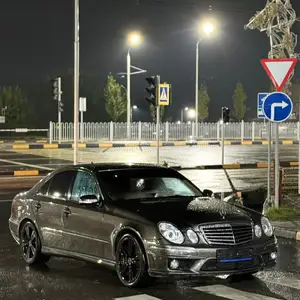 Mercedes-Benz E class, 2008