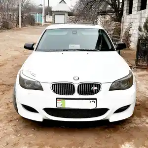 BMW 5 series, 2004