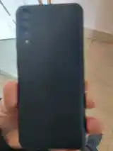 Samsung Galaxy A50-2