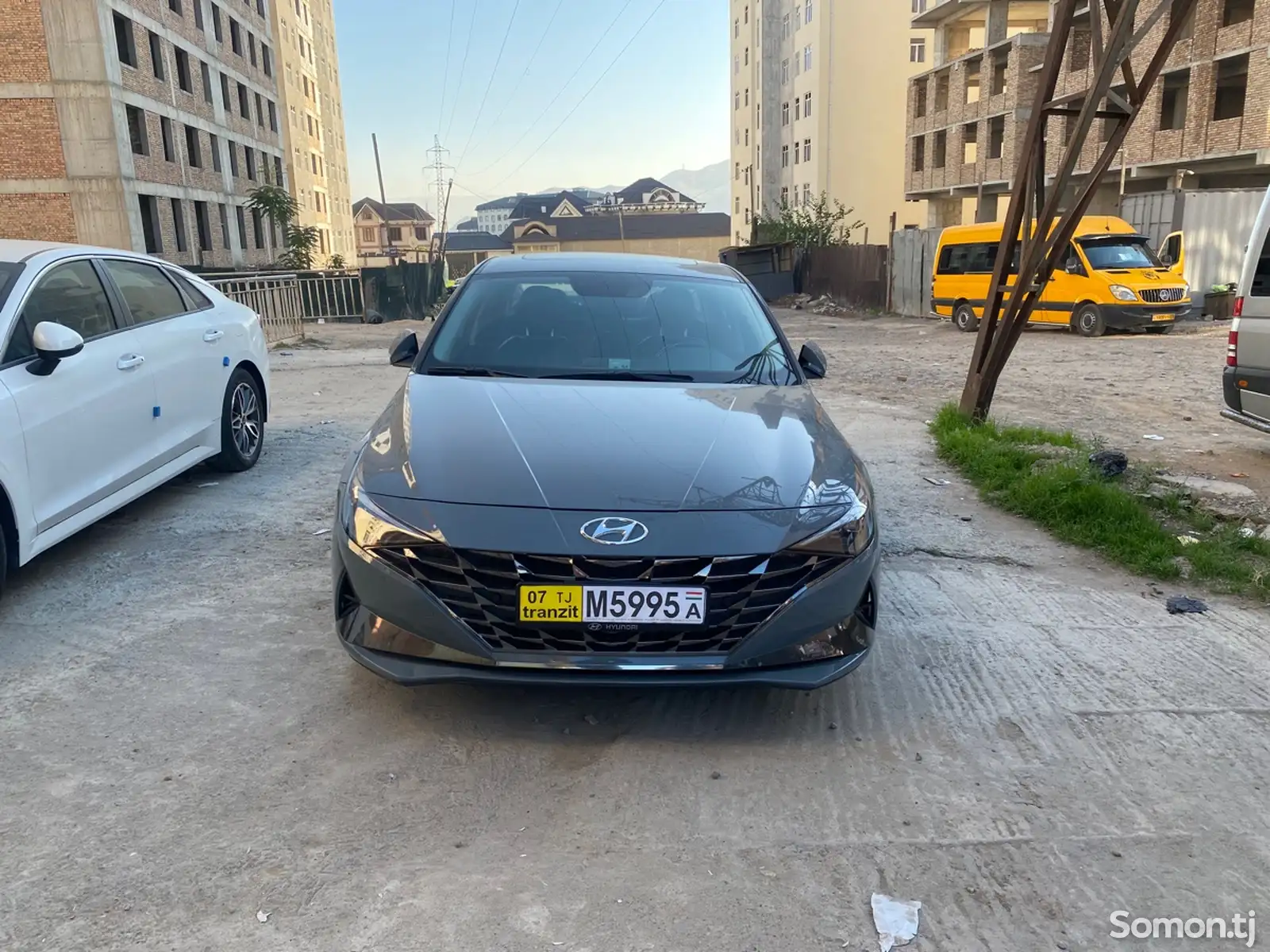 Hyundai Elantra, 2021-1