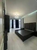 3-комн. квартира, 6 этаж, 130 м², Фирдавси-4